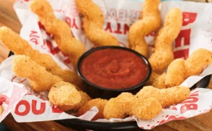 Cheesy Mozzarella Twists
