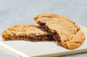 Fudge-Filled Chocolate Chip Cookies
